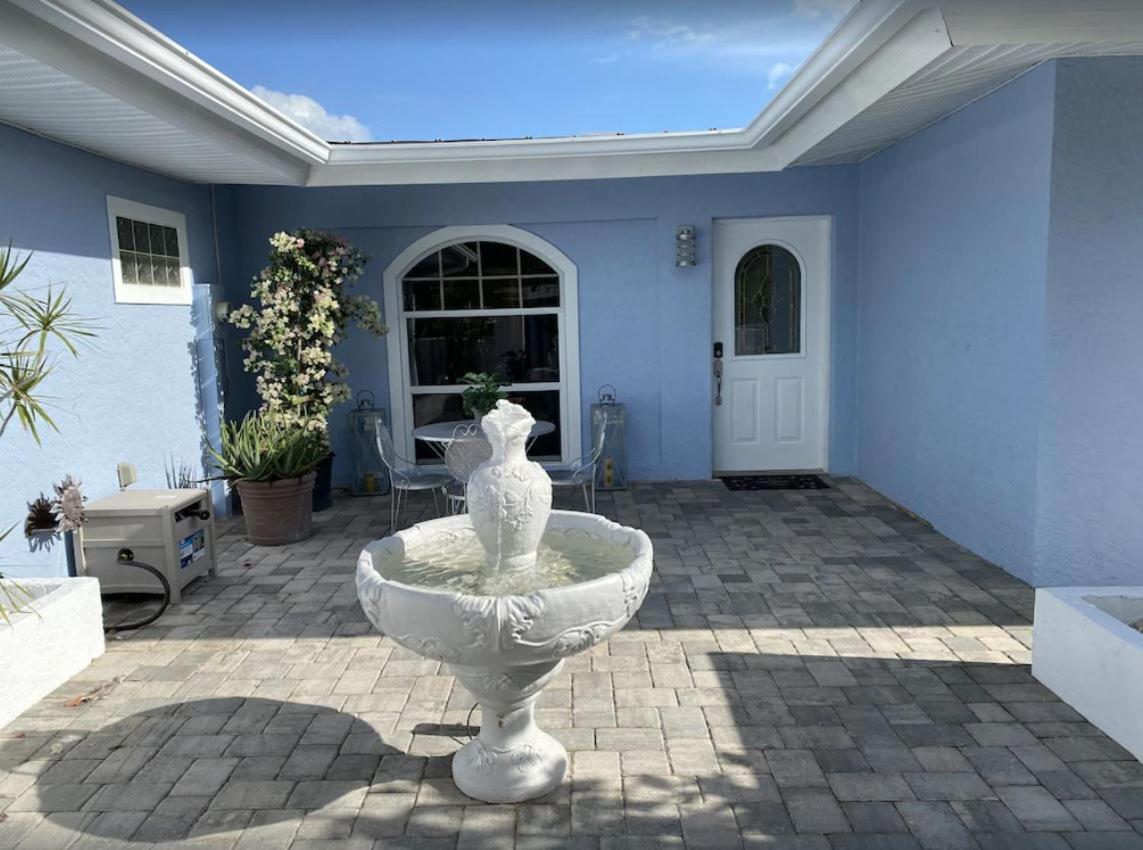 Pool/Waterfront Home 5 Min Walk To Siesta Key Village And Beach Exterior foto